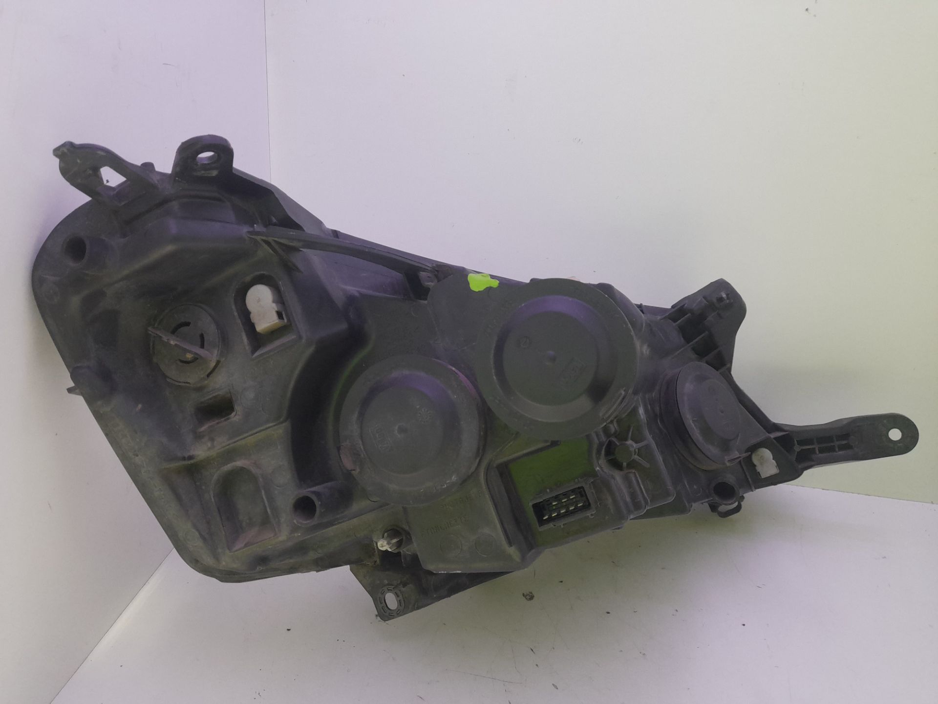 Faro izquierdo l1h1 furgón active