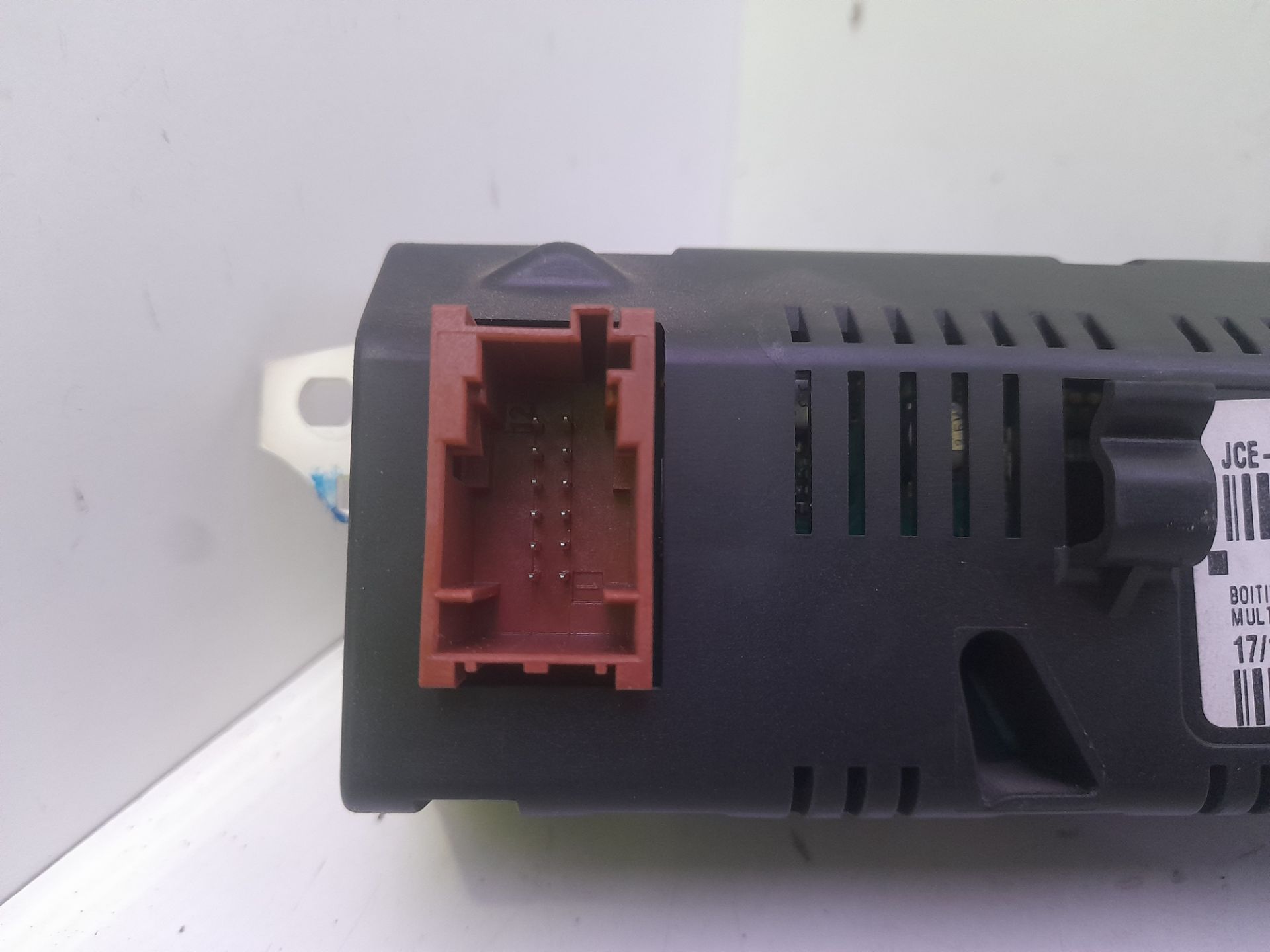 No identificado l1h1 furgón active