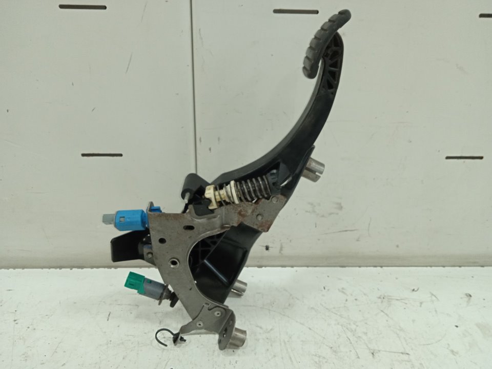 Pedal embrague renault megane iii berlina 5p bose edition