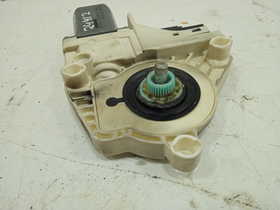 Motor elevalunas delantero izquierdo audi a6 berlina (4f2) 2.0 tdi