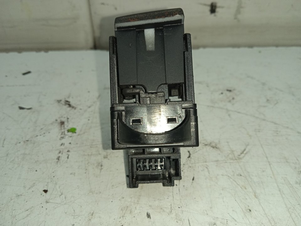 Interruptor audi a6 berlina (4f2) 2.0 tdi