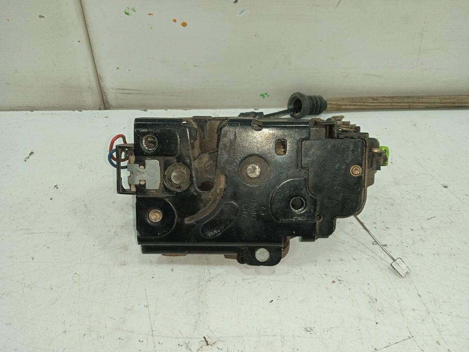 Cerradura puerta delantera derecha seat toledo (1m2) select