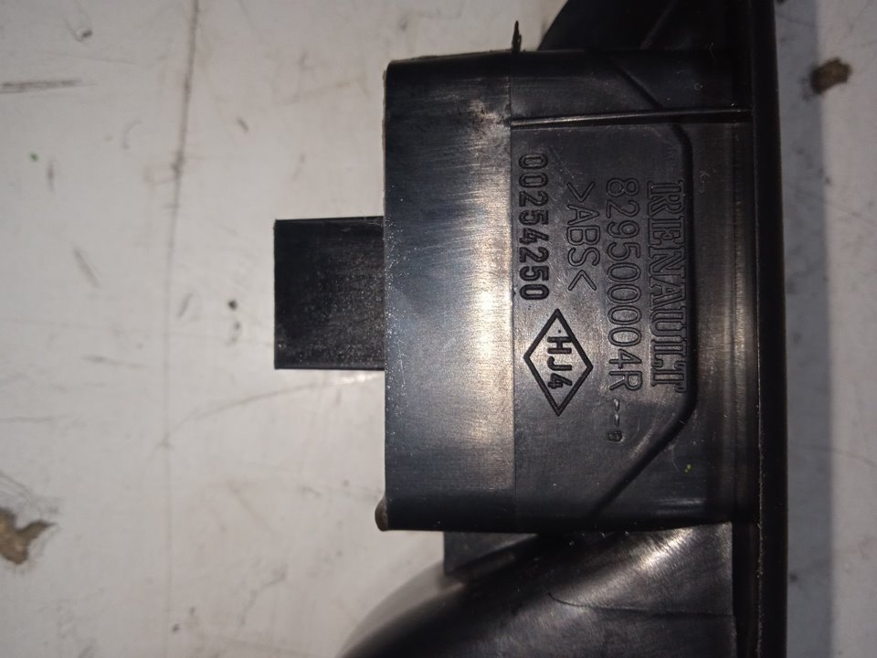 Mando elevalunas trasero derecho renault megane iii berlina 5p bose edition