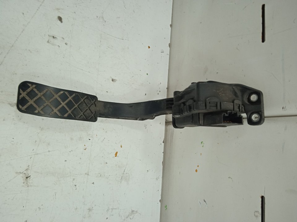 Pedal embrague audi a6 berlina (4f2) 2.0 tdi