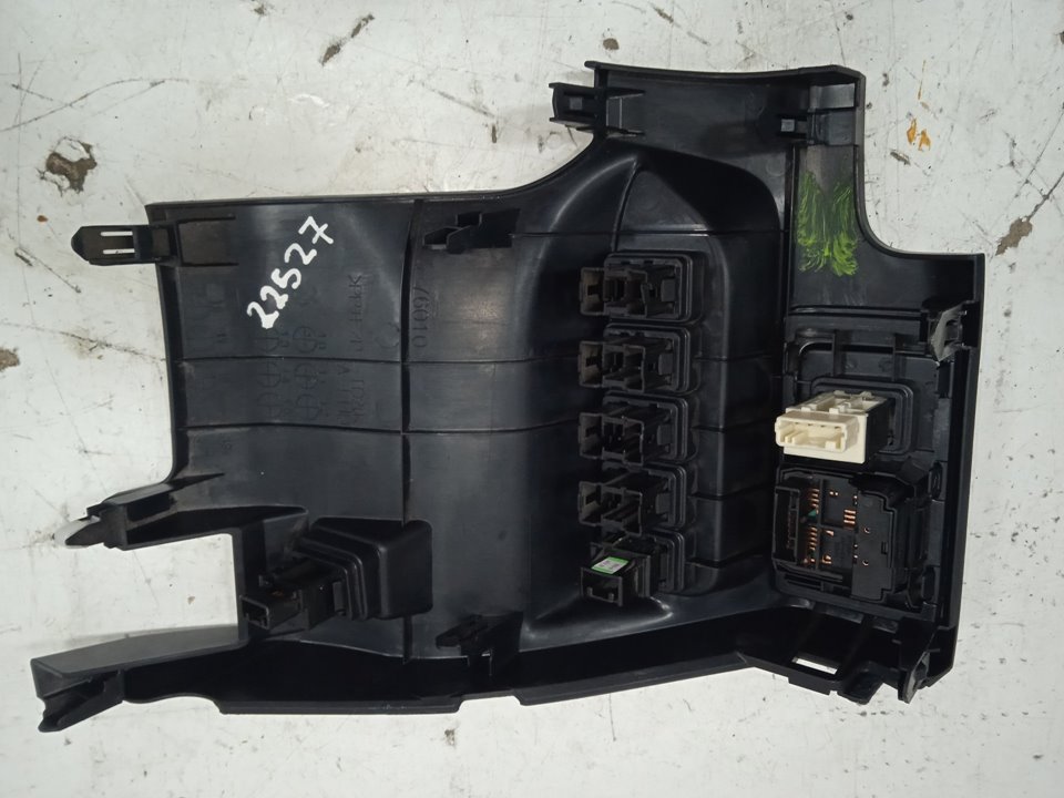 No identificado lexus ct (zwa10) 200h