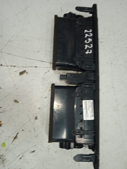 Rejilla aireadora lexus ct (zwa10) 200h