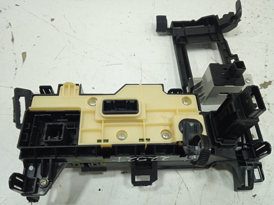 No identificado lexus ct (zwa10) 200h