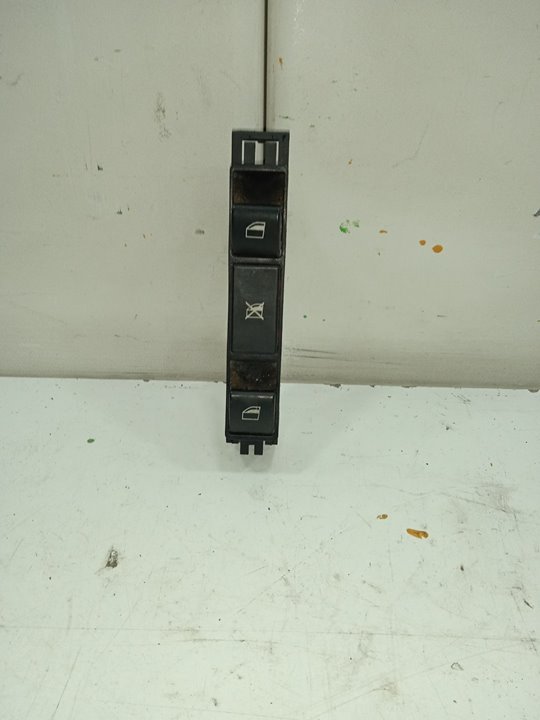 Mando elevalunas delantero izquierdo bmw serie 3 berlina (e46) 320i edition advance