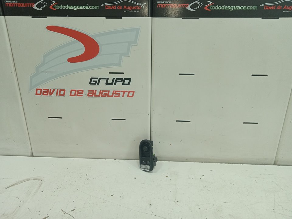 Mando elevalunas delantero izquierdo   no identificado