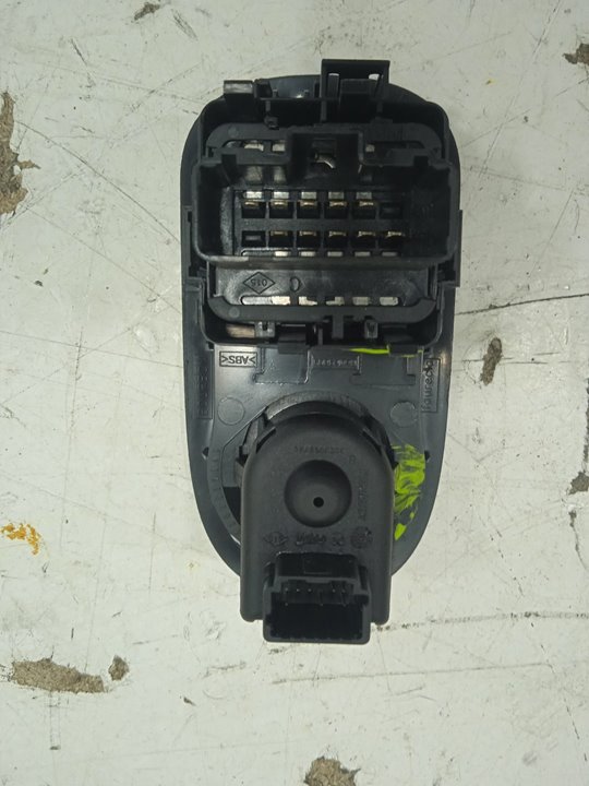 Mando elevalunas delantero izquierdo   no identificado