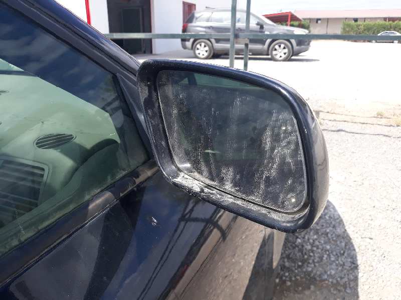  retrovisor derecho   audi a3 (8l) 1.6 ambiente 1.6
