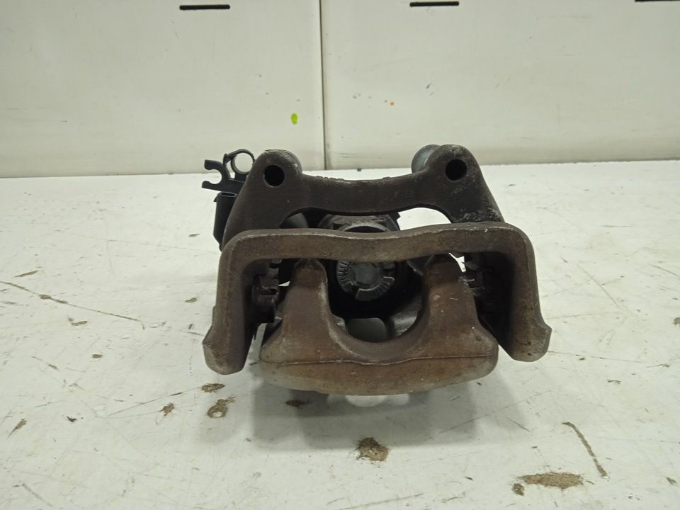 Pinza de freno trasera izquierda renault laguna (b56) 