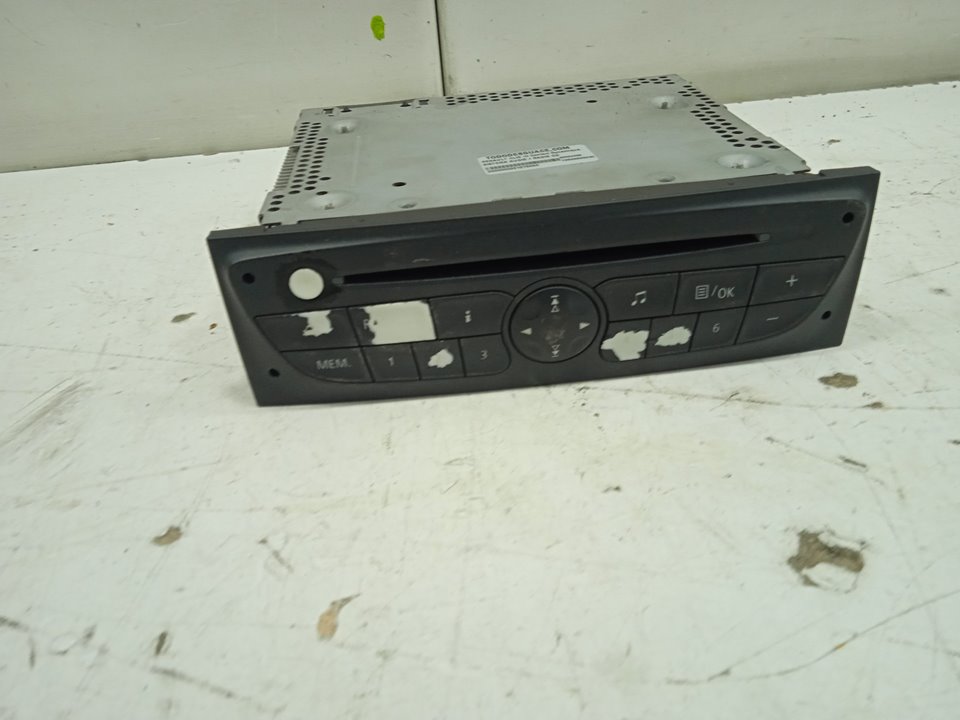 Sistema audio / radio cd renault clio iii confort dynamique
