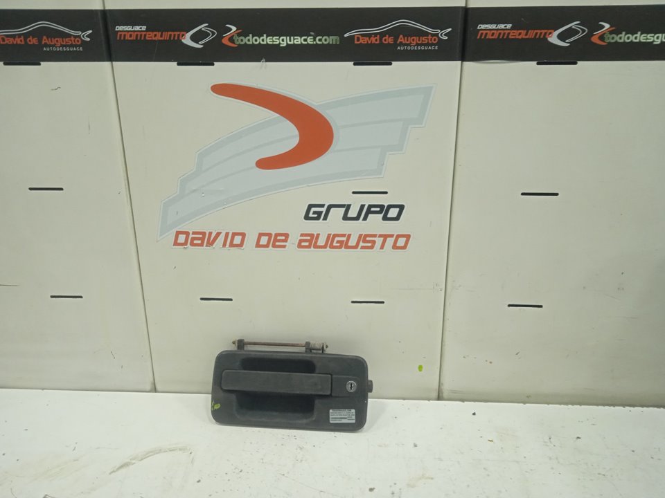 Maneta exterior delantera derecha mercedes-benz axor 2 c 4-ejes 32 t bm 942 (09.2006) 3243  8x44   om 457 la l (lar