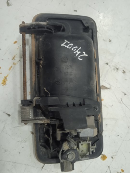 Maneta exterior delantera derecha mercedes-benz axor 2 c 4-ejes 32 t bm 942 (09.2006) 3243  8x44   om 457 la l (lar