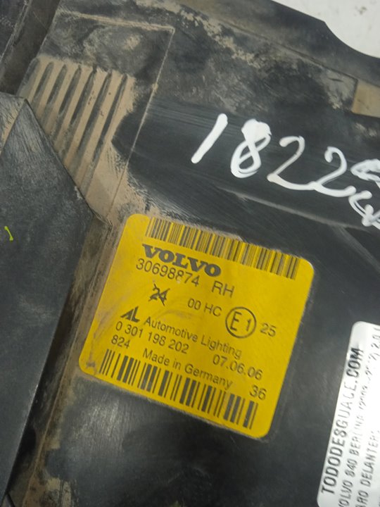 Faro delantero volvo s40 berlina 2.0 d momentum