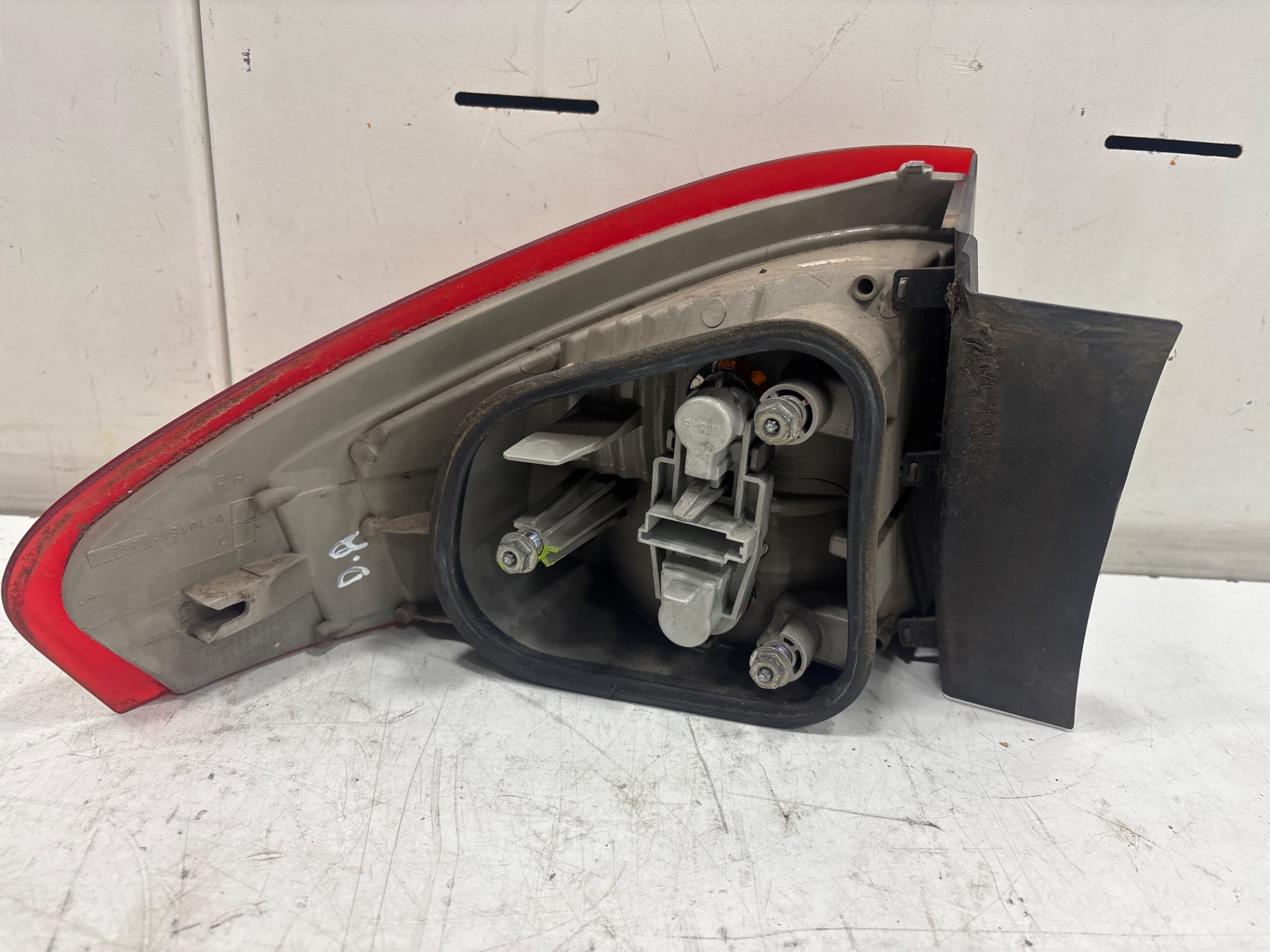 Piloto trasero derecho ford mondeo berlina (ca2) ghia