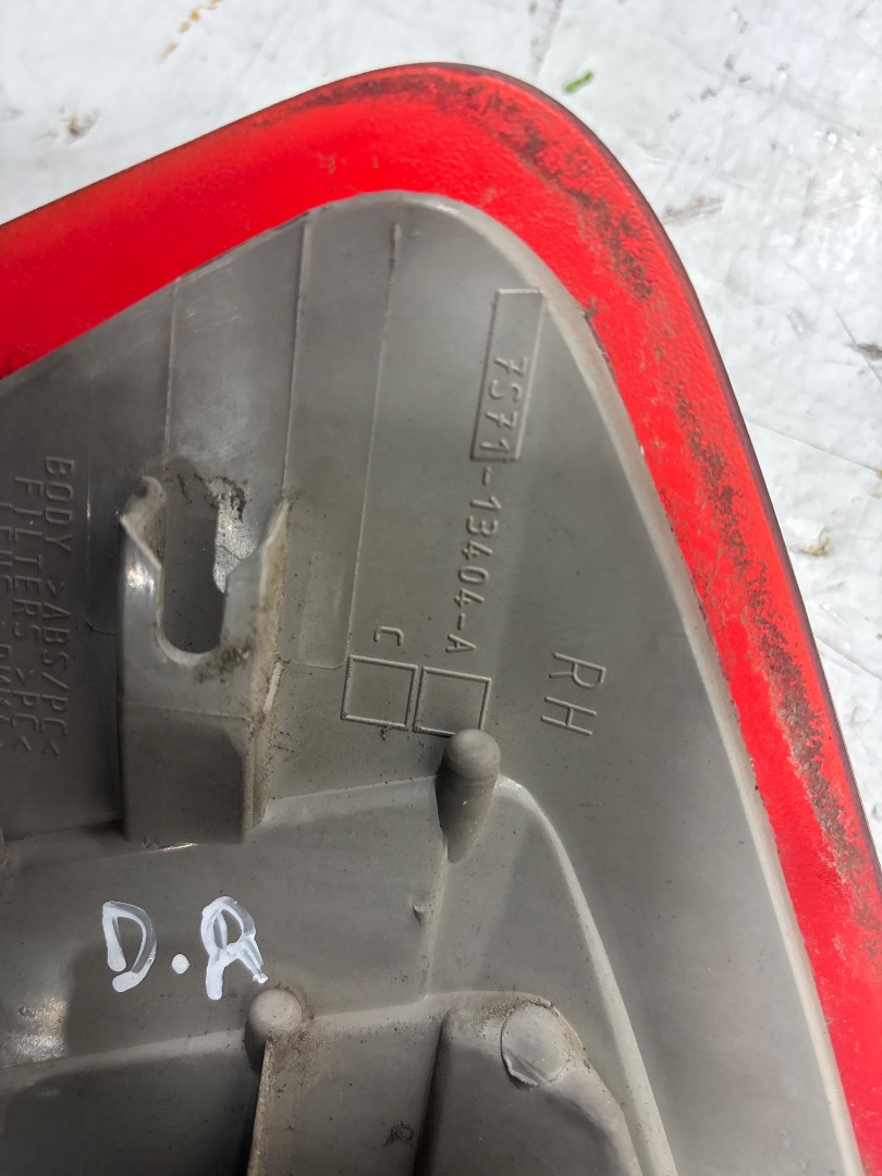 Piloto trasero derecho ford mondeo berlina (ca2) ghia