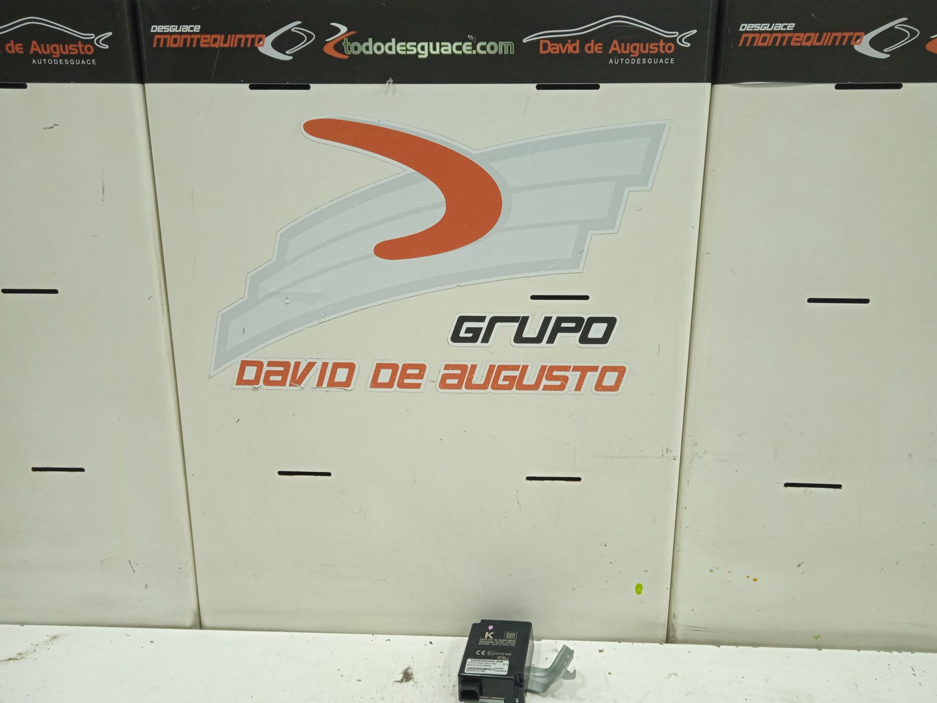 Modulo electronico toyota yaris (p13) hybrid feel!