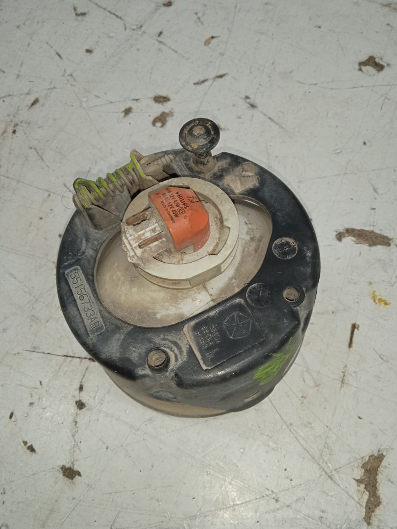 Faro antiniebla derecho jeep grand cherokee (wjwg) 2.7 crd limited