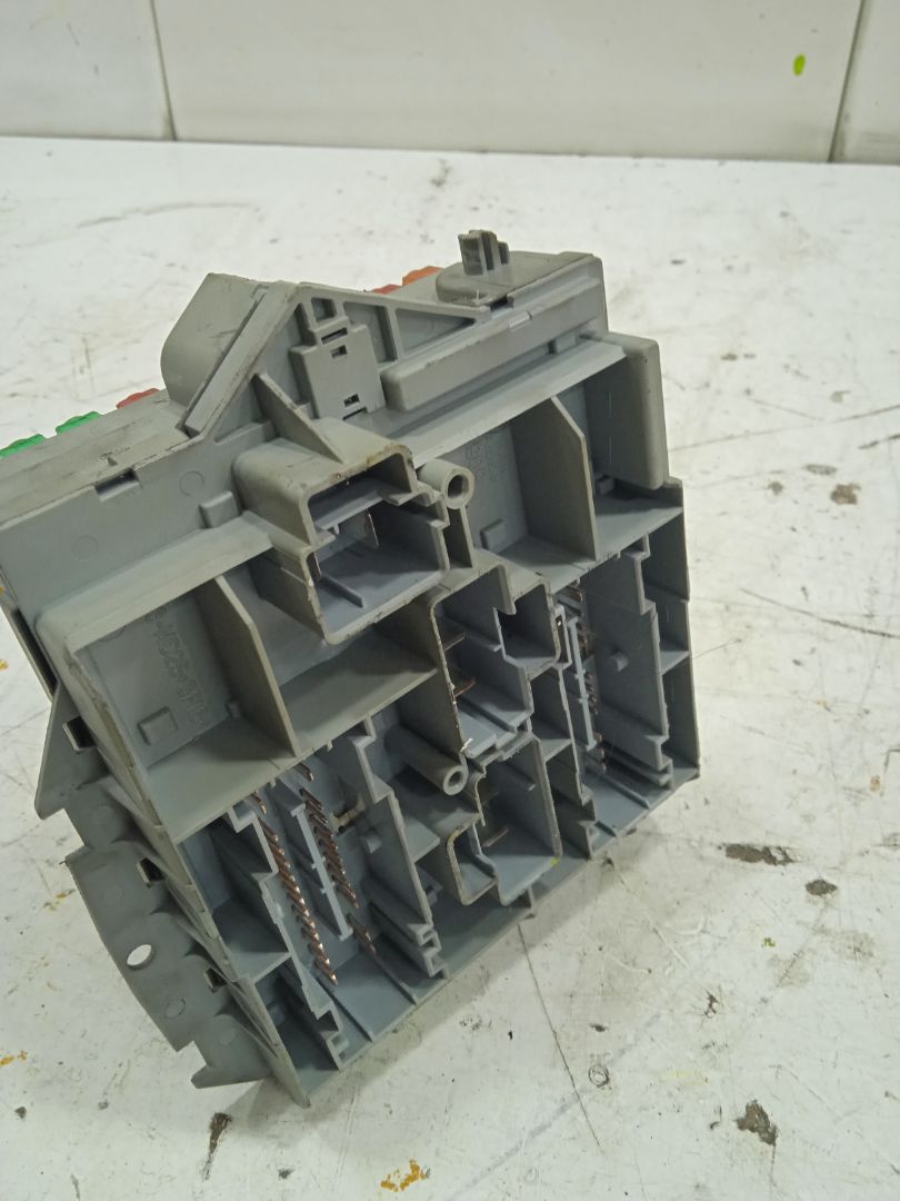 Caja reles / fusibles fiat ii bravo (198) 1.6 16v multijet easy (77kw)