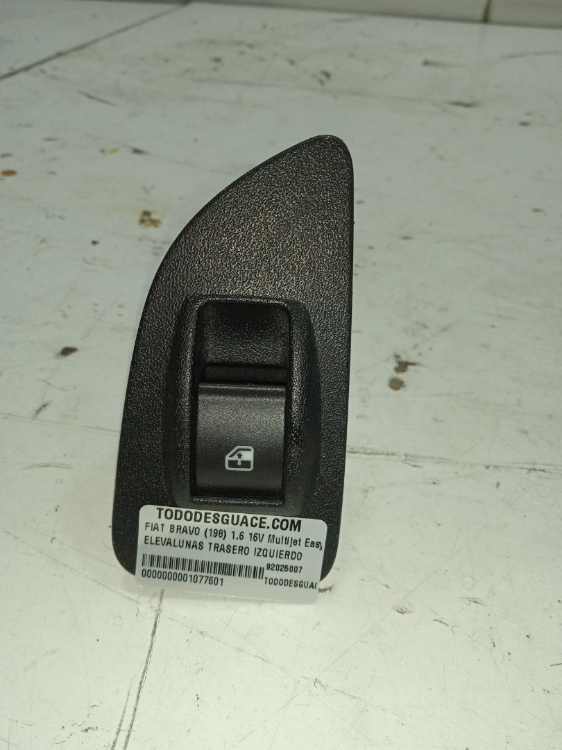 Mando elevalunas trasero izquierdo fiat ii bravo (198) 1.6 16v multijet easy (77kw)