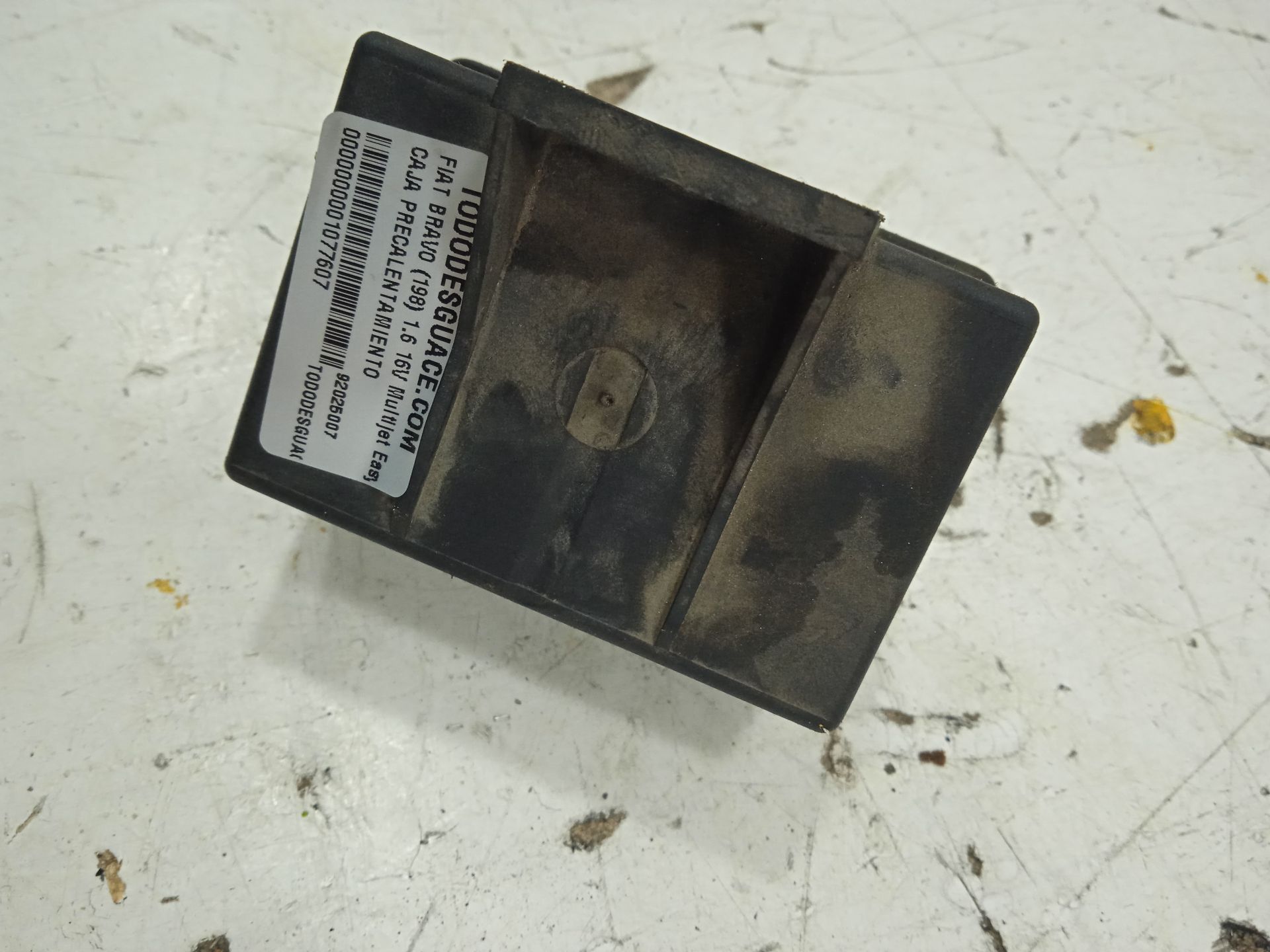Caja precalentamiento fiat ii bravo (198) 1.6 16v multijet easy (77kw)