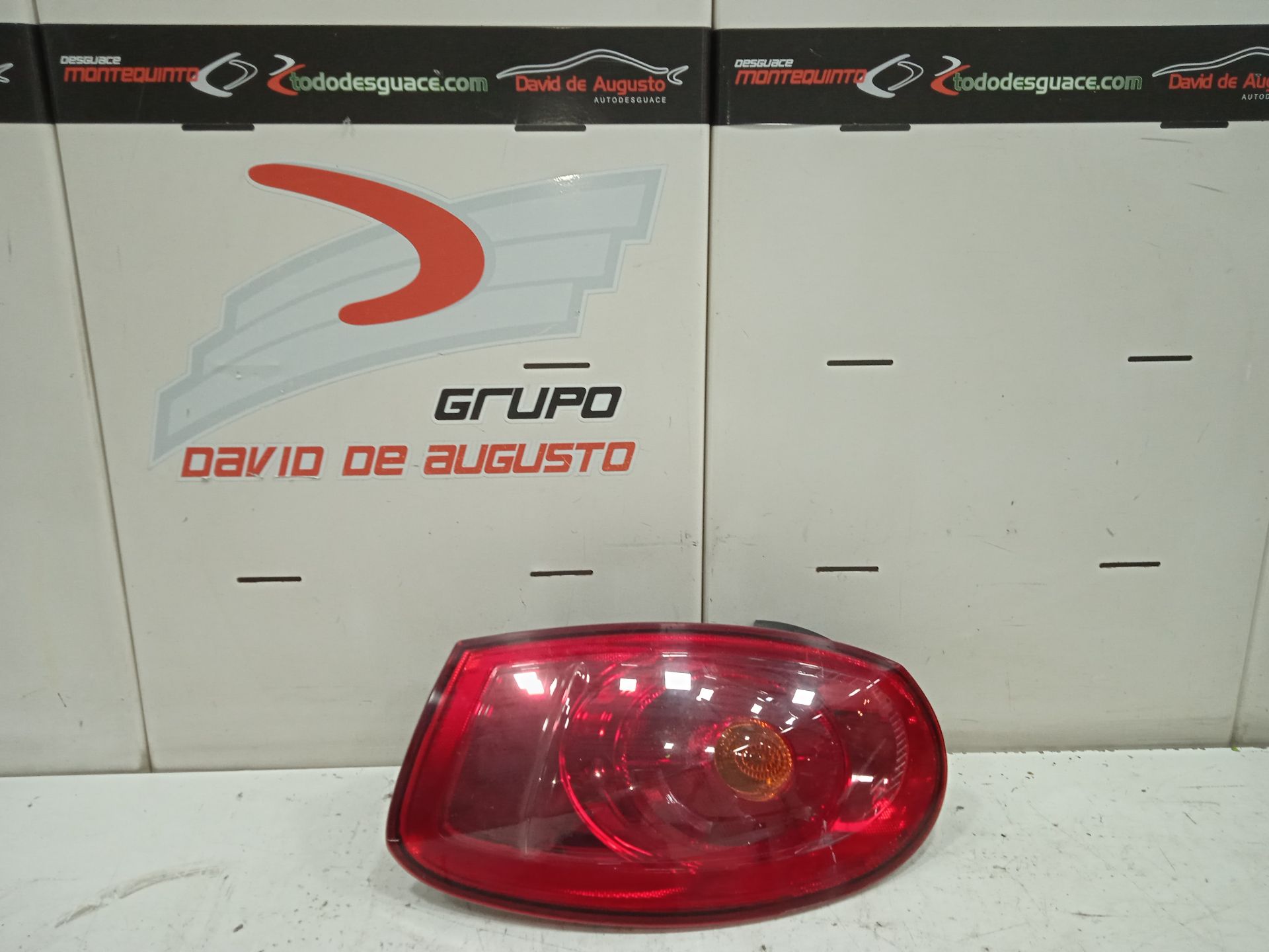 Piloto trasero izquierdo fiat ii bravo (198) 1.6 16v multijet easy (77kw)