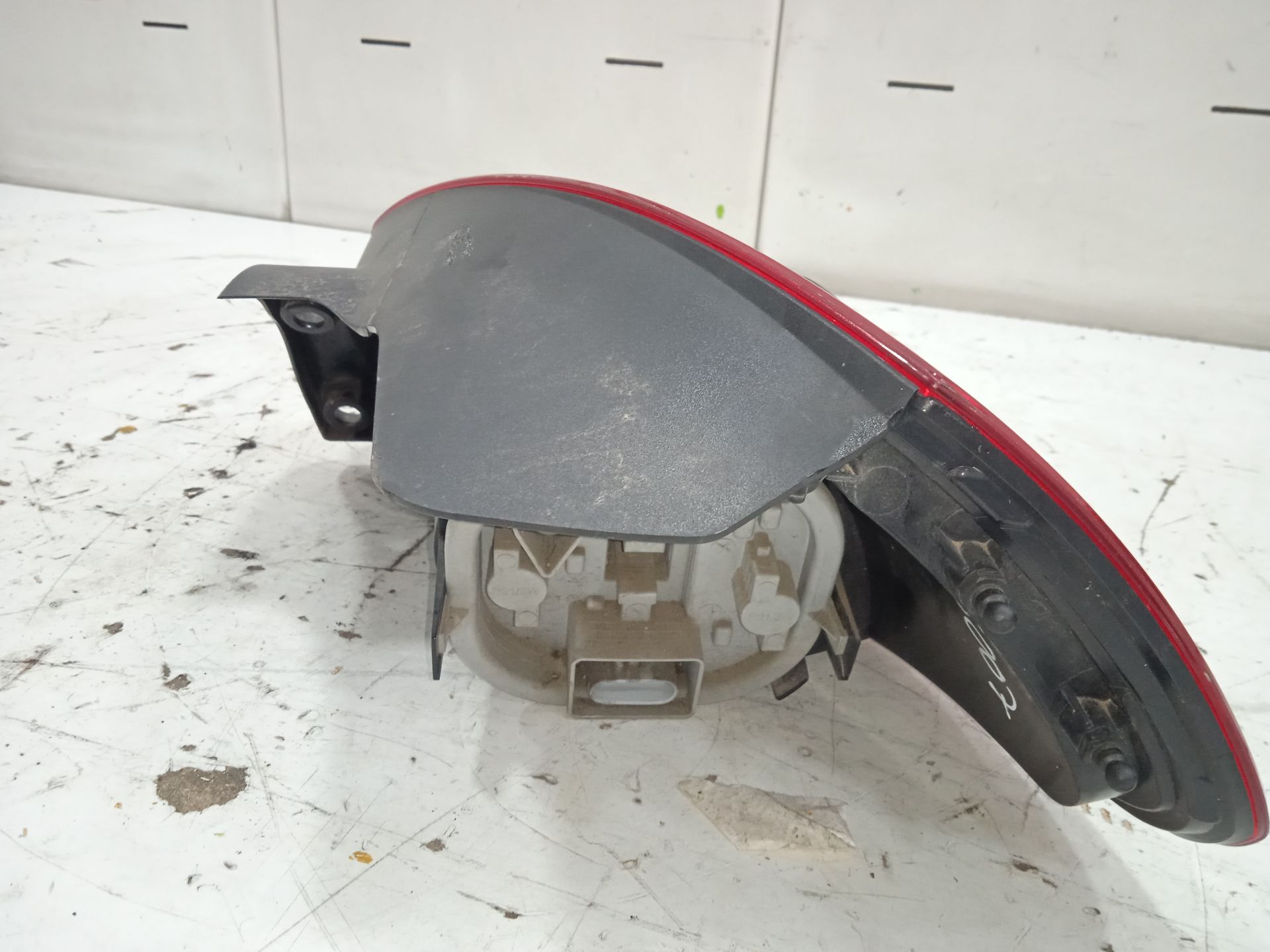 Piloto trasero izquierdo fiat ii bravo (198) 1.6 16v multijet easy (77kw)