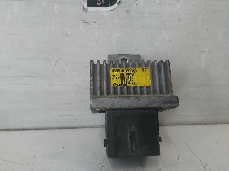  caja precalentamiento   renault clio iii authentique 1.5 dci diesel cat