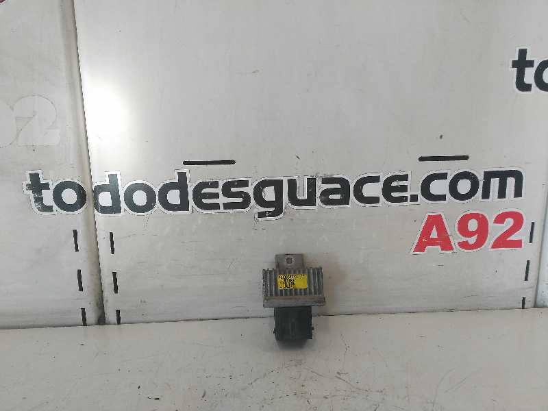  caja precalentamiento   renault clio iii authentique 1.5 dci diesel cat