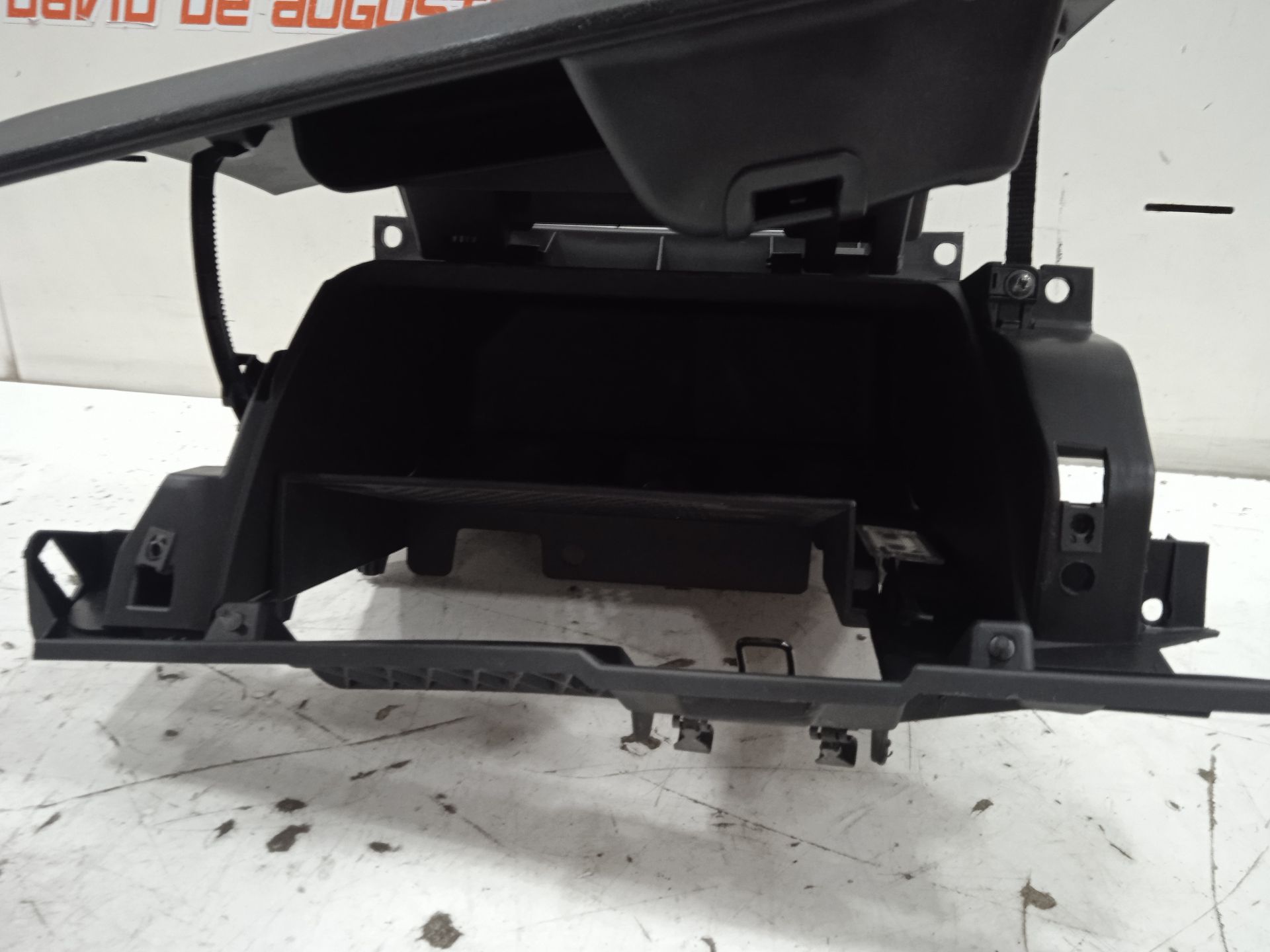 Guantera fiat ii bravo (198) 1.6 16v multijet easy (77kw)