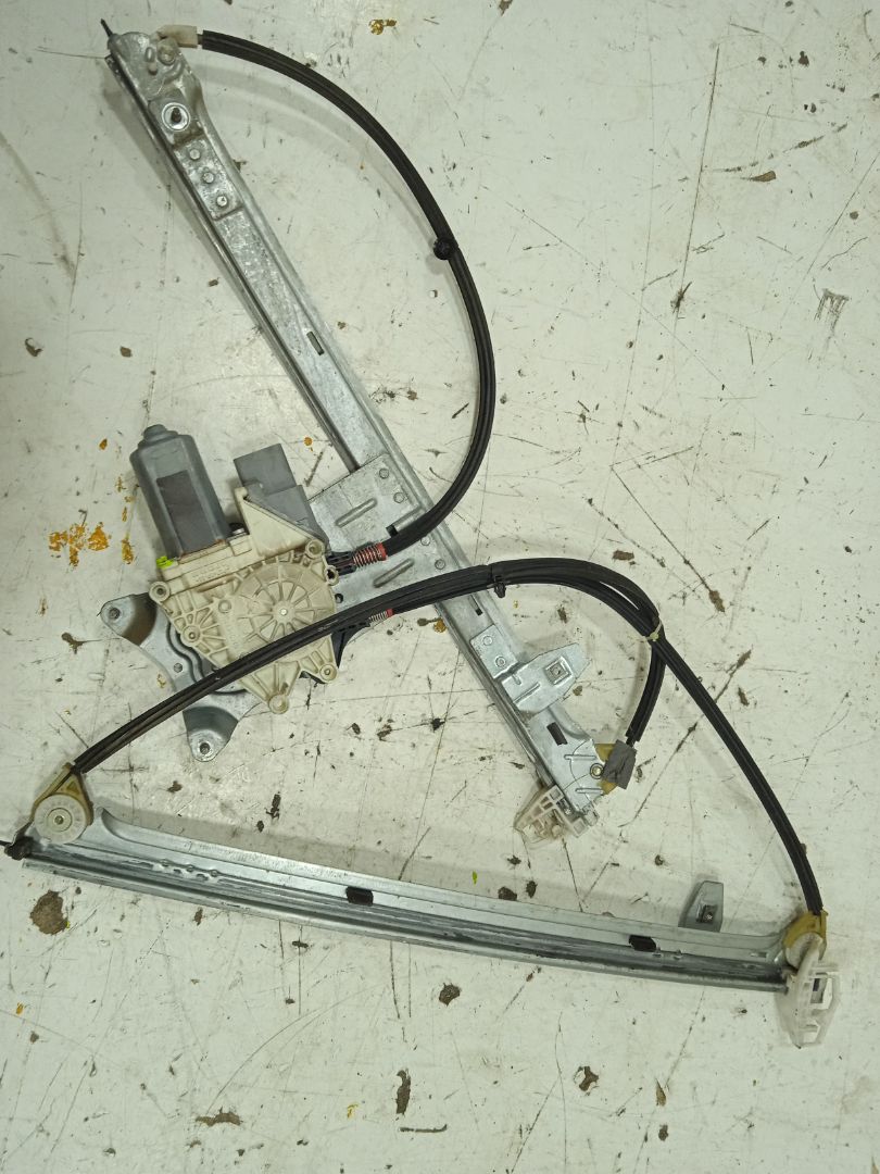 Elevalunas delantero izquierdo ford mondeo berlina (ge) ambiente (06.2003) (d)