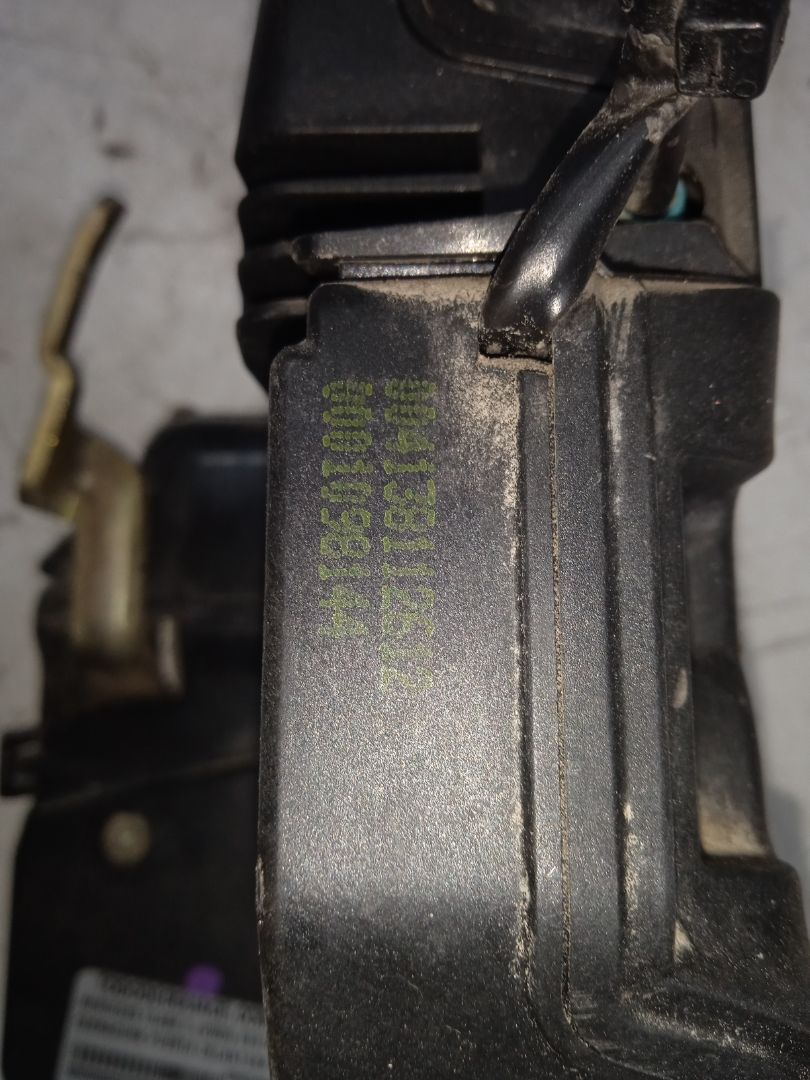 Cerradura puerta delantera derecha mercedes-benz clase c (bm 203) berlina 270 cdi (203.016)
