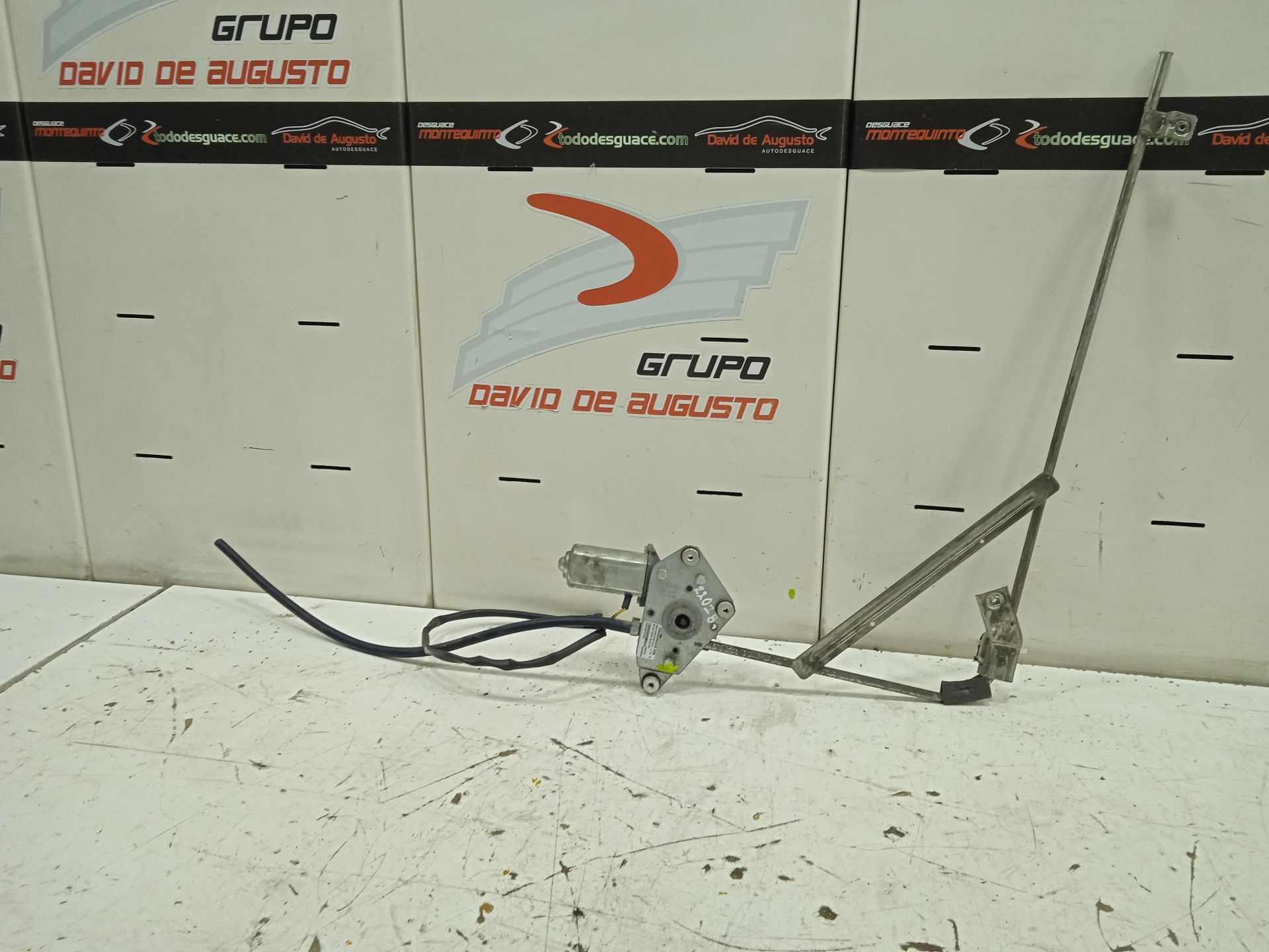 Motor limpia delantero iveco eurocargo (05.2003) fg   75 e larga distancia