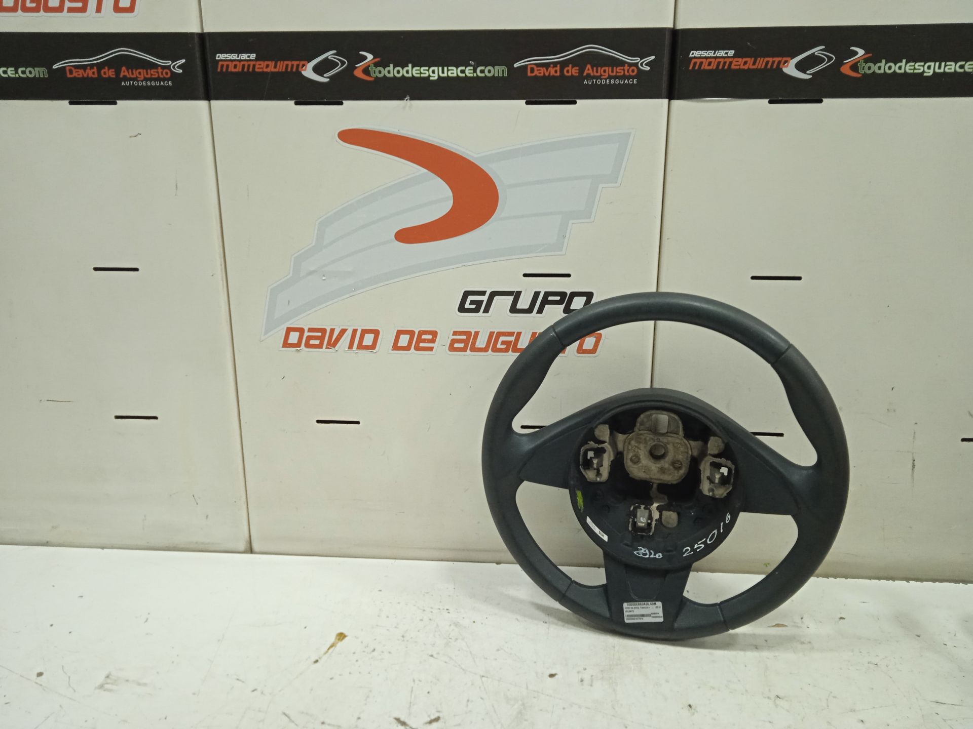 Volante ford ka (ccu) titanium+