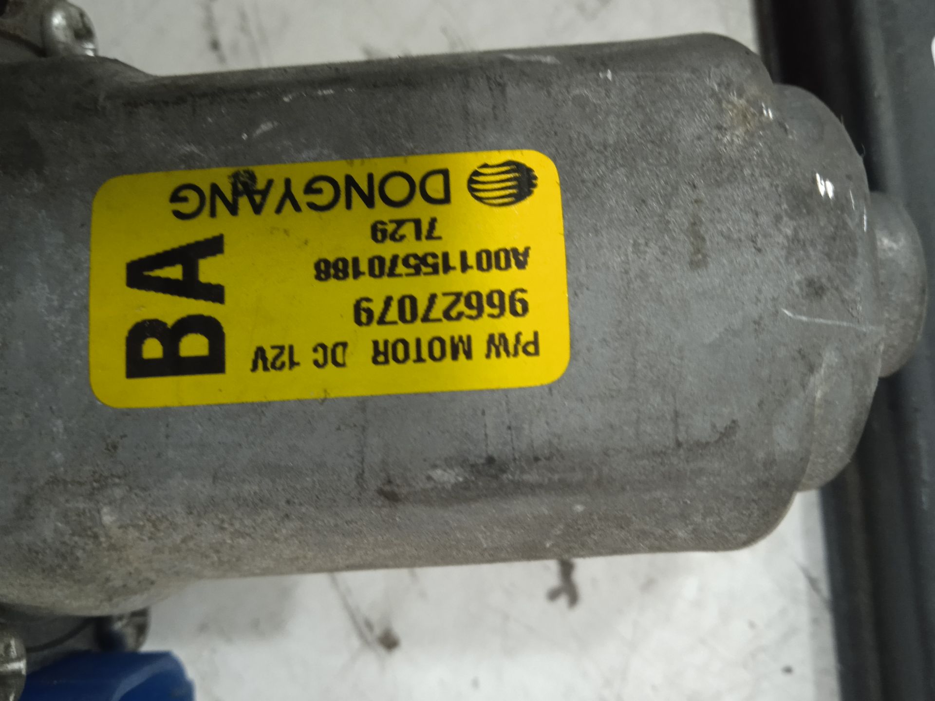 Elevalunas delantero izquierdo chevrolet captiva 2.0 vcdi ls