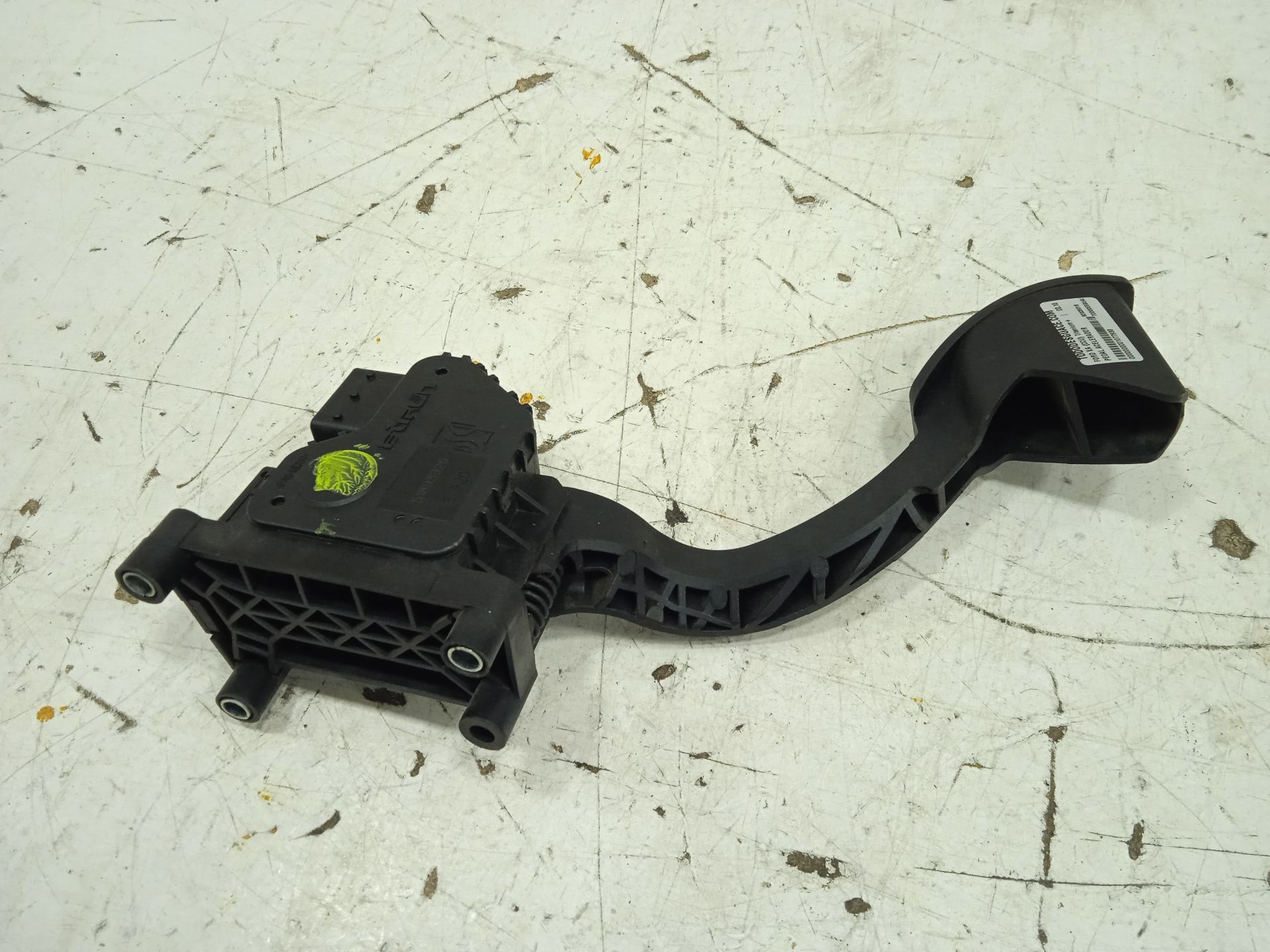 Pedal acelerador ford ka (ccu) titanium+