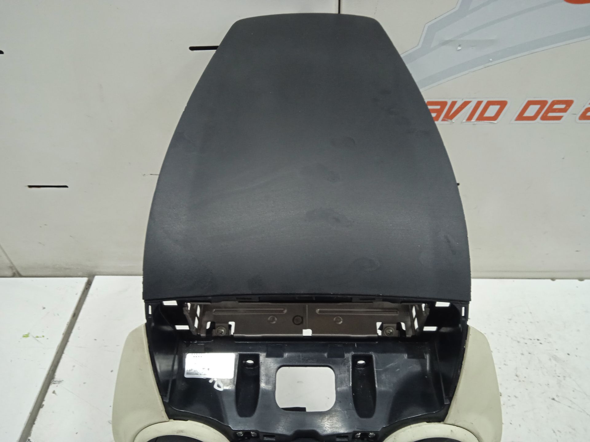 No identificado ford ka (ccu) titanium+