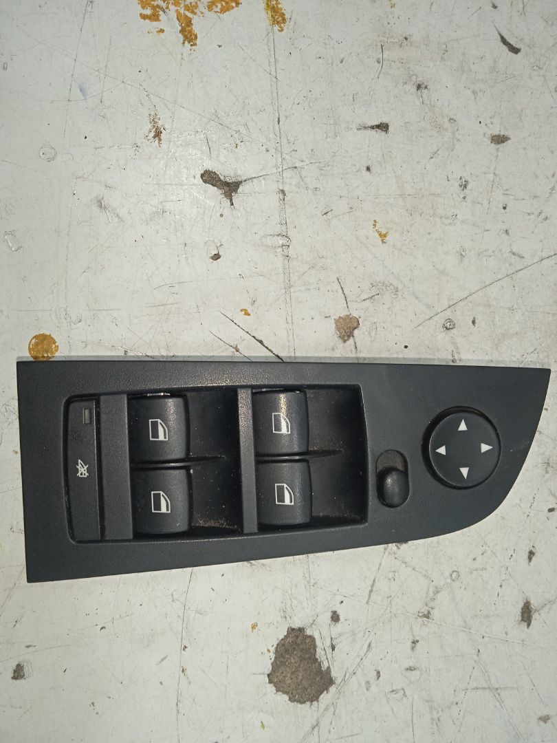 Mando elevalunas delantero izquierdo bmw serie 3 touring (e91) 318d
