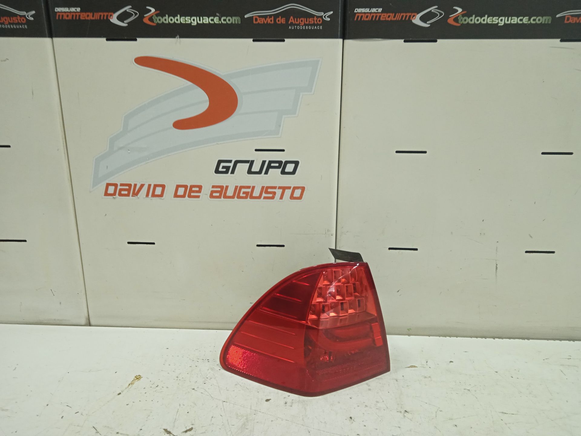 Piloto trasero izquierdo bmw serie 3 touring (e91) 318d