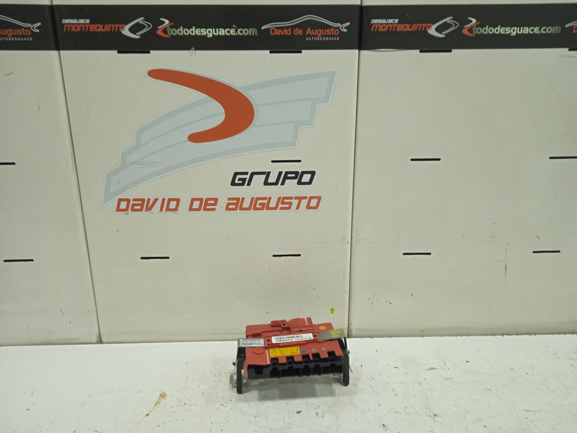 Caja reles / fusibles bmw serie 3 touring (e91) 318d