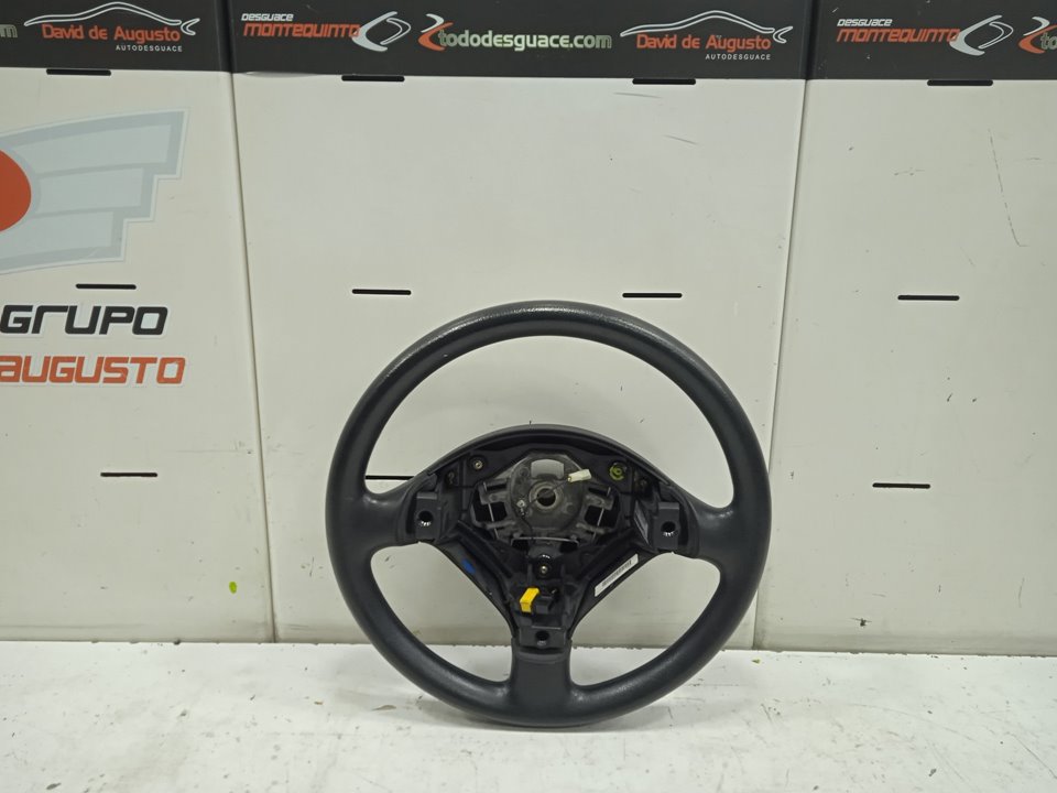 Volante peugeot 307 berlina (s2) xs +