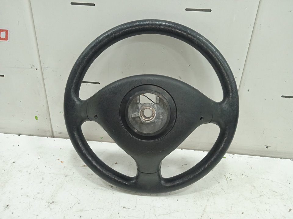 Volante peugeot 307 berlina (s2) xs +