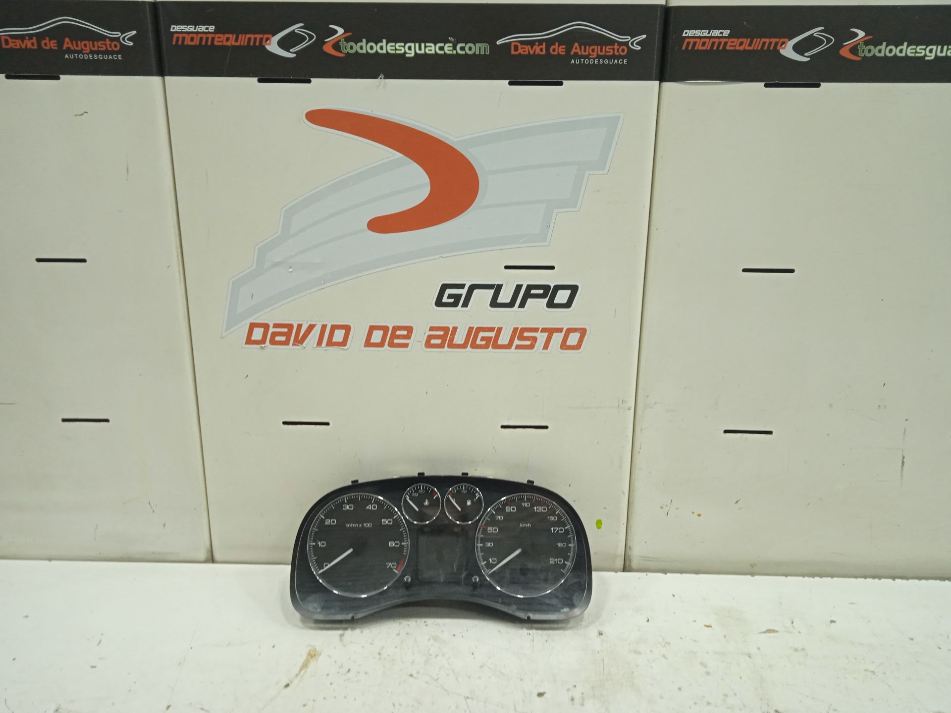 Cuadro instrumentos peugeot 307 berlina (s2) xs +