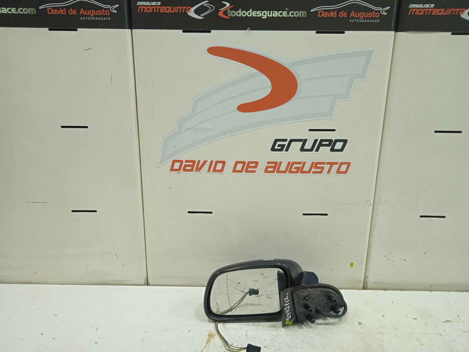 Retrovisor izquierdo peugeot 307 berlina (s2) xs +