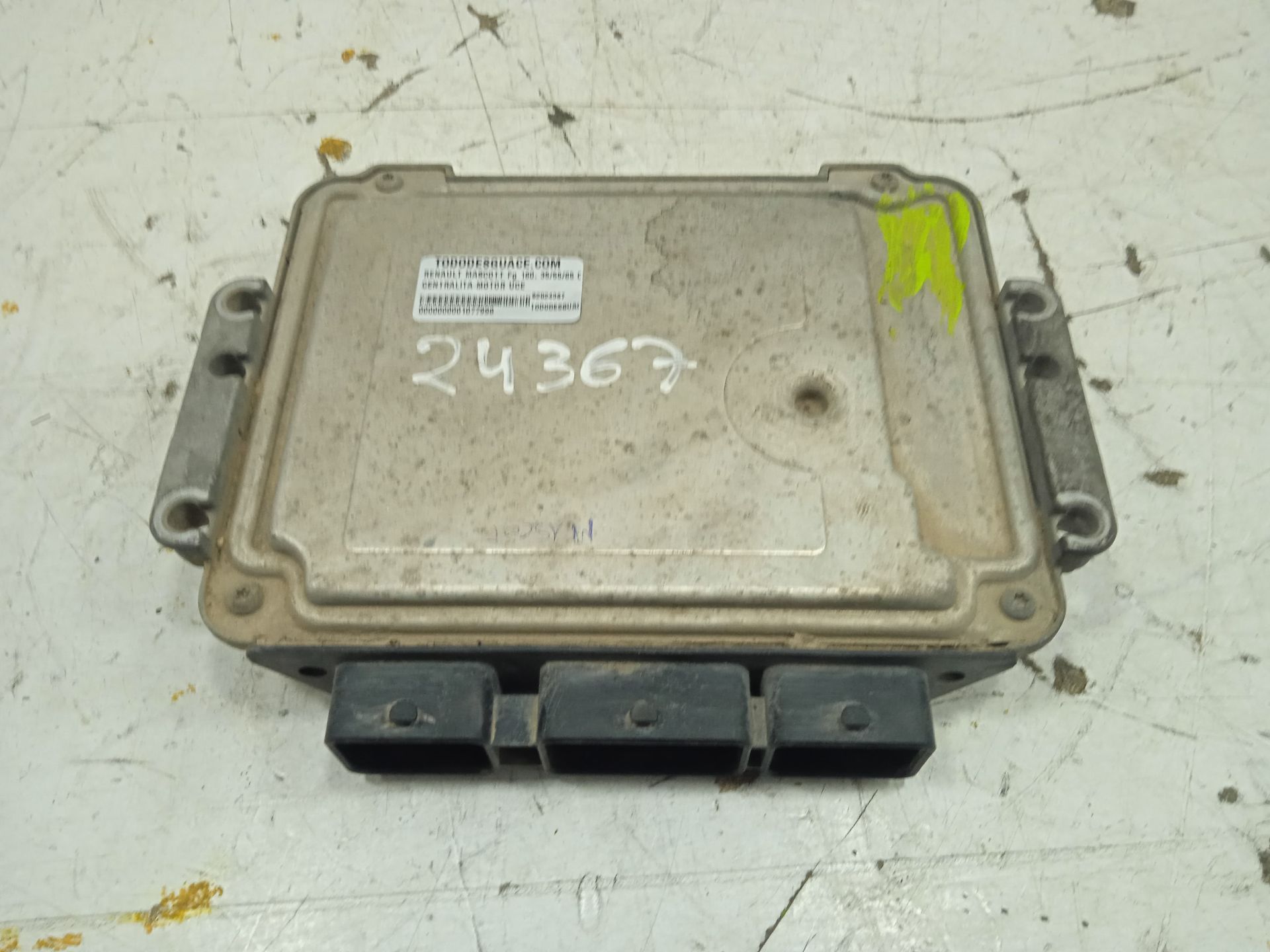 Centralita motor uce renault mascott (2004) fg 160. 355565 cabina indivi