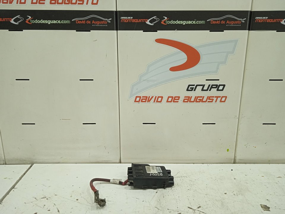 Modulo electronico renault  no identificado