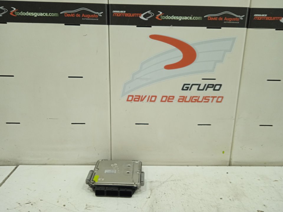 Centralita motor uce renault  no identificado