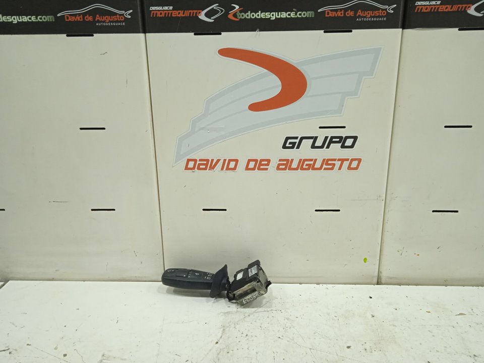 Mando luces mercedes-benz actros 23 6-cil. 2-ejes bm 93024 (2003) 